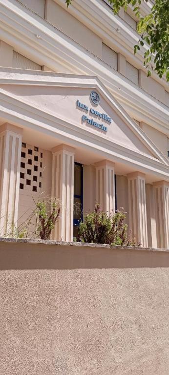 Apartamento De Lux Sevilla Este Ngoại thất bức ảnh